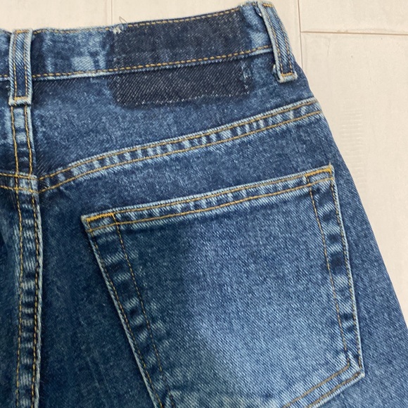 Straight Leg Vintage Denim - Picture 5 of 6